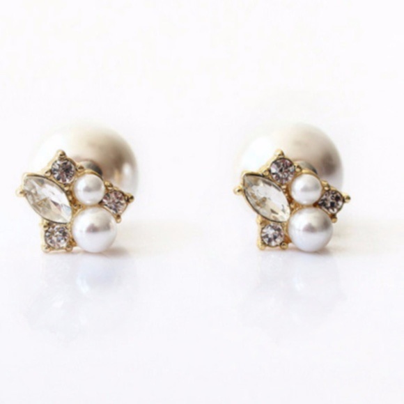 White Rhinestones Faux Pearl Earrings ♡ - Picture 1 of 8